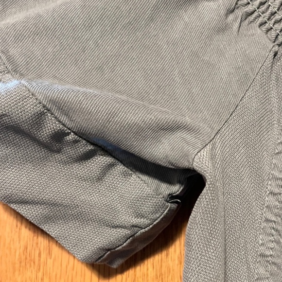 Vineyard Vines Off-Shoulder Dress - Picture 3 of 10